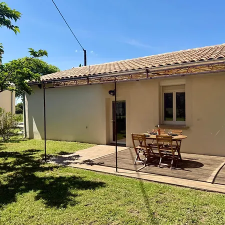 Casa vacanze Maisonnette Avec Petite Foret Valréas